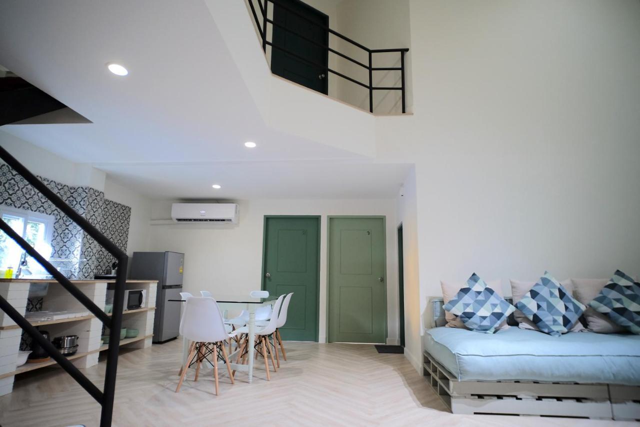Baan Khun Pra Duplex Rm3 Bangkok Apartment Ngoại thất bức ảnh