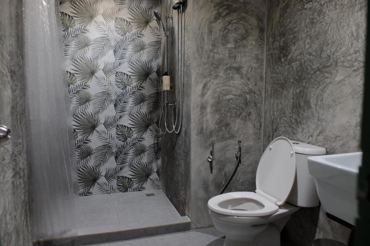 Baan Khun Pra Duplex Rm3 Bangkok Apartment Ngoại thất bức ảnh